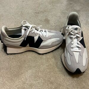 New Balance 327 size 8.5. No box